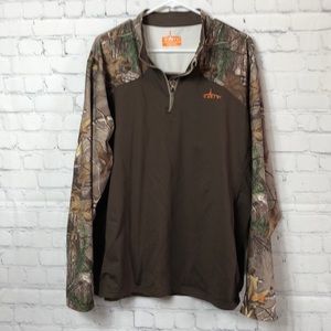 🎈Men’s Habit shirt, size XL, brown and camouflage
